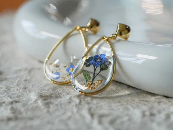 Handmade Resin Forget-Me-Not Teardrop Earrings - Image 6