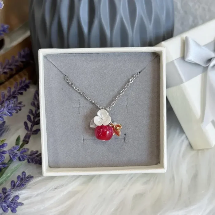 Handmade Resin One Apple Necklace: Floral Fruit Jewelry - Image 6