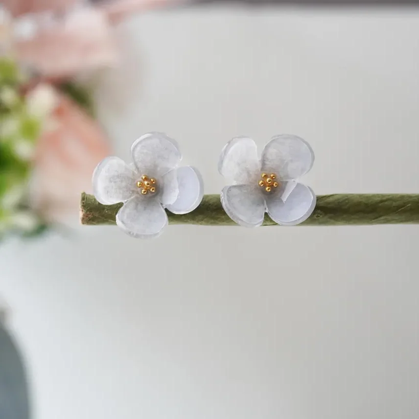 il_1140xN.6995363276_q2lp Handmade Dusty Blue Hydrangea Stud Earrings - Image 1