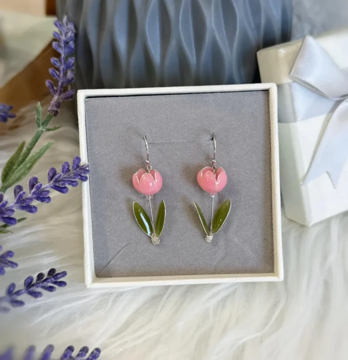 Handmade Resin Tulip Drop Earrings - Image 11