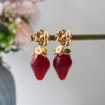 Baroque Strawberry Drop Earrings:Resin Vintage Fruit Jewelry - Image 4